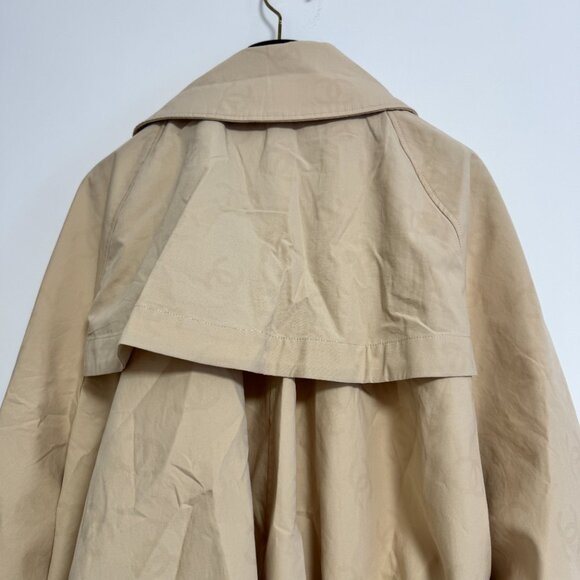 Chanel Light Beige Short Trench Coat - Picture 7 of 10